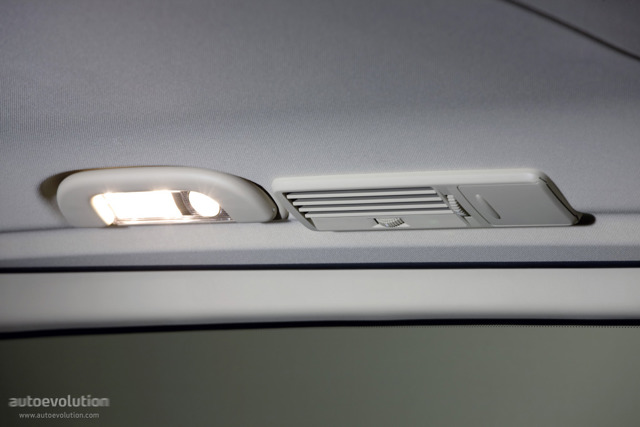 Mercedes Benz Viano photo 33