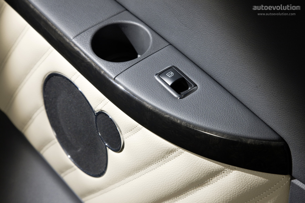 Mercedes Benz Viano photo 34