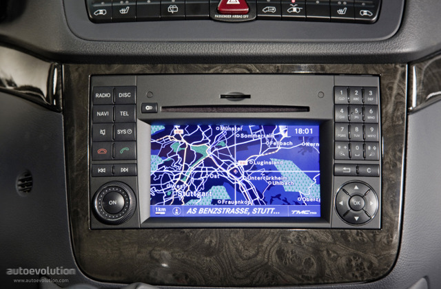 Mercedes Benz Viano photo 39