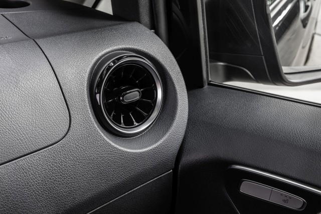 Mercedes Benz Vito photo 41