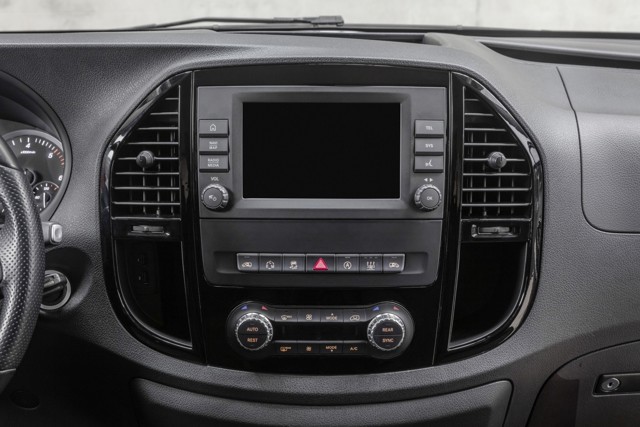 Mercedes Benz Vito photo 45