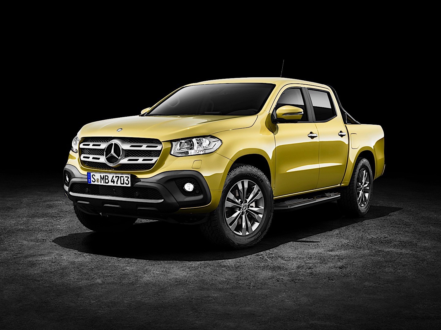 Mercedes Benz X-Class photo 17