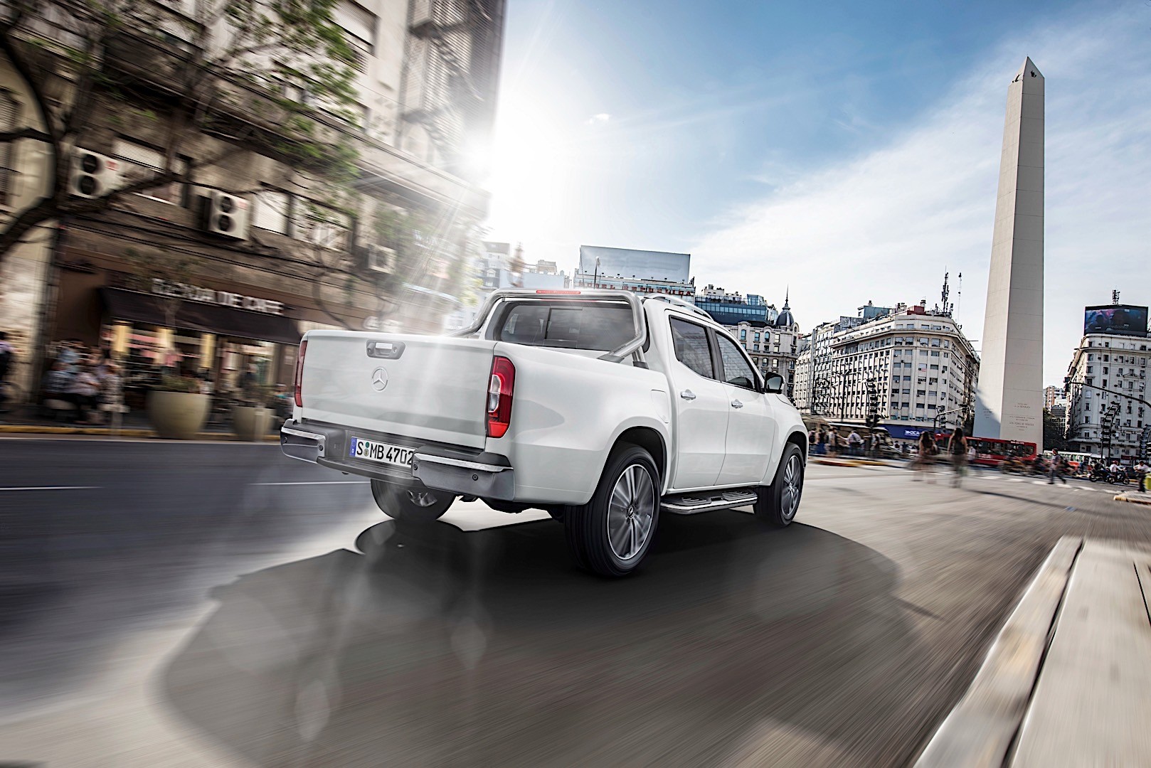 Mercedes Benz X-Class photo 29