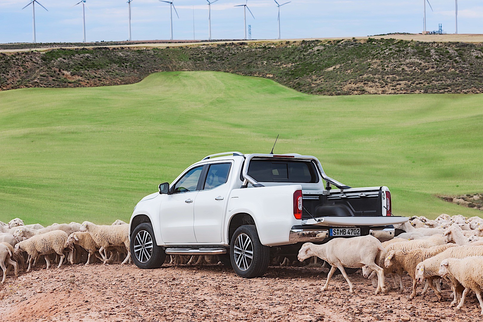 Mercedes Benz X-Class photo 39