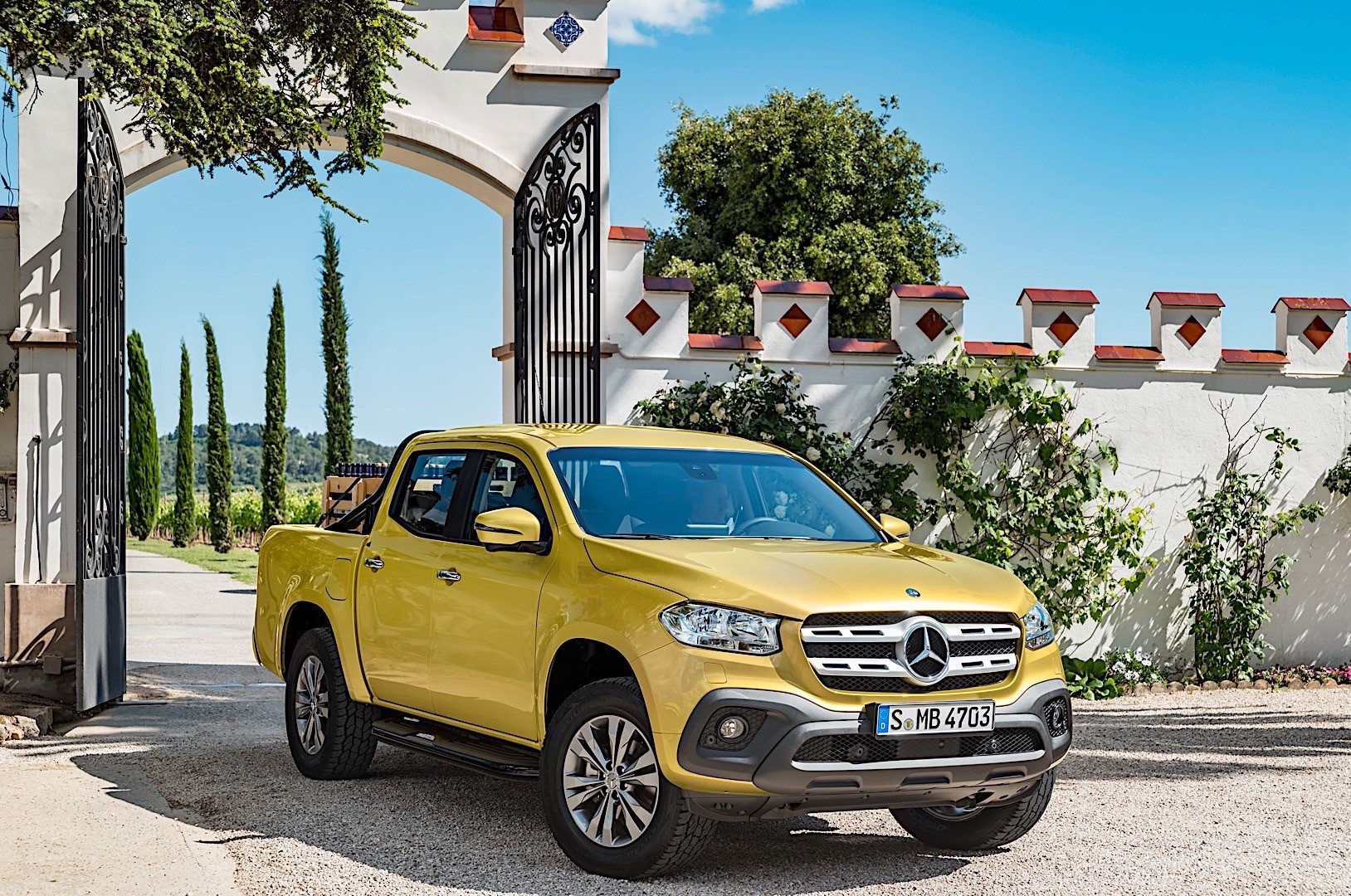 Mercedes Benz X-Class photo 43