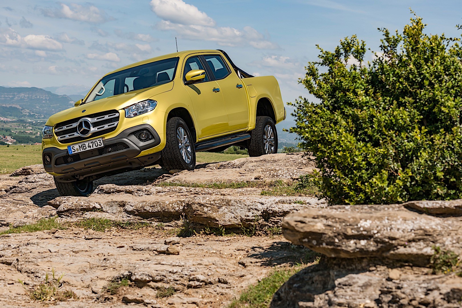 Mercedes Benz X-Class photo 52