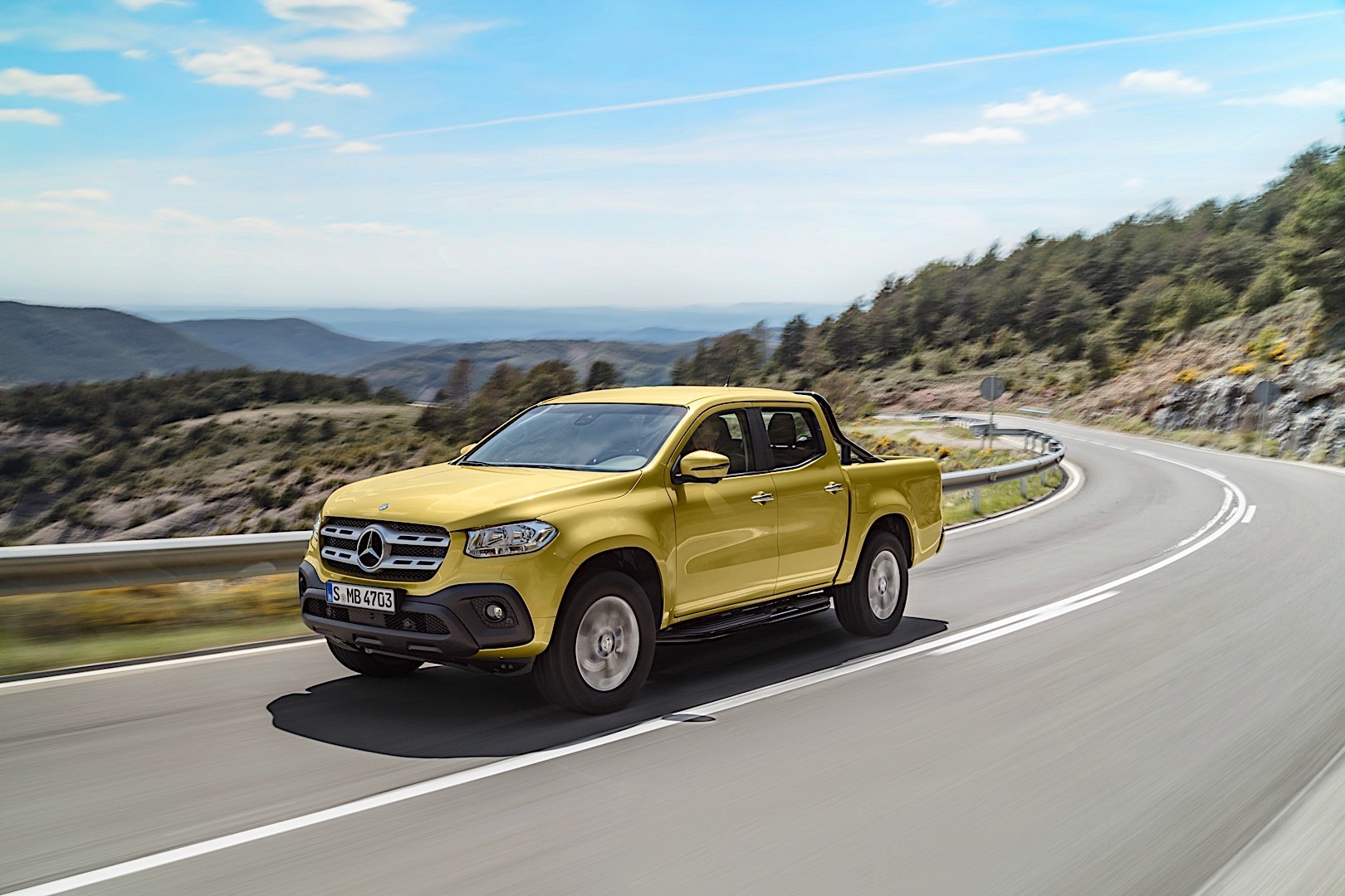 Mercedes Benz X-Class photo 56