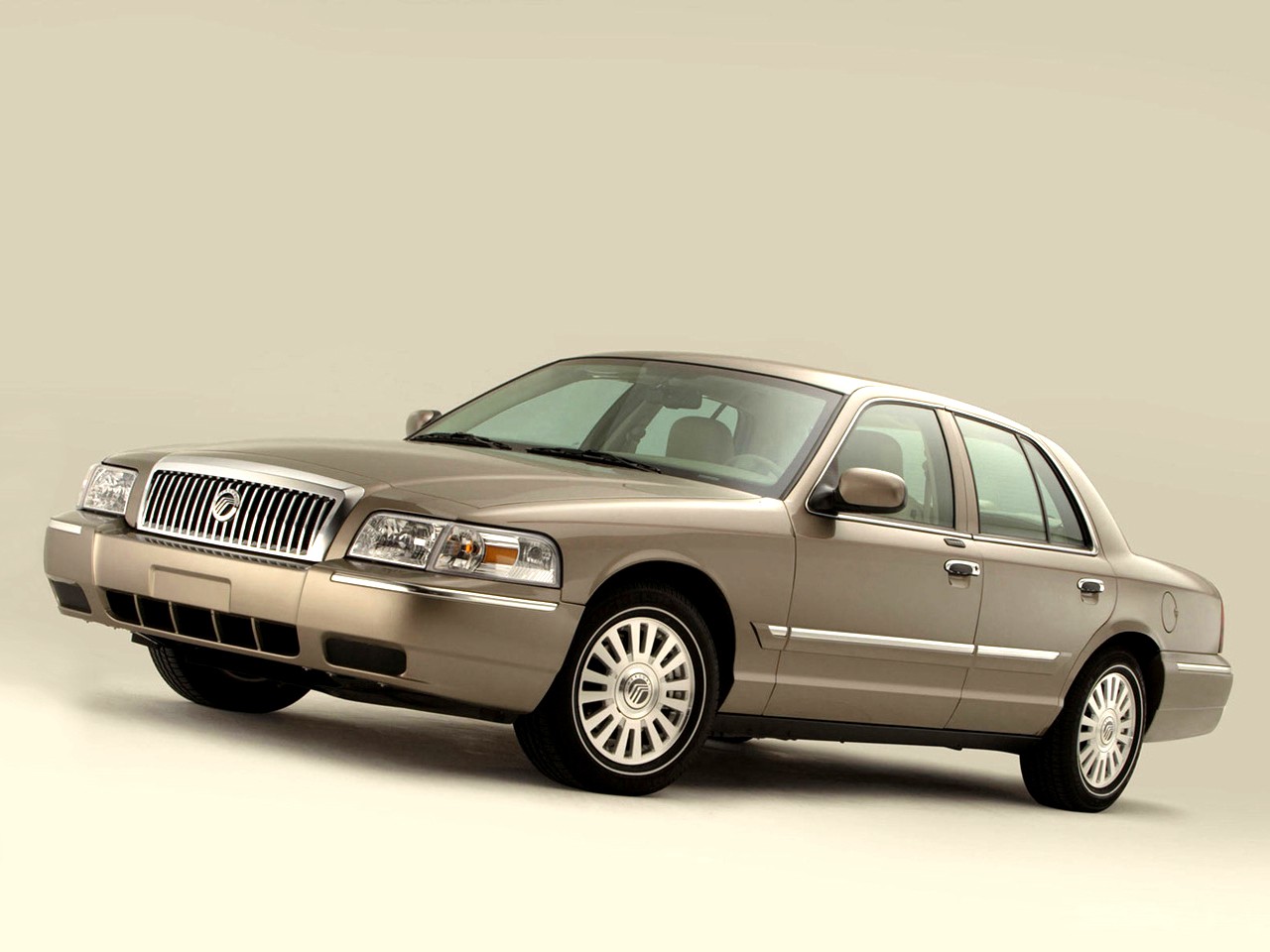 Mercury Grand Marquis photo 11