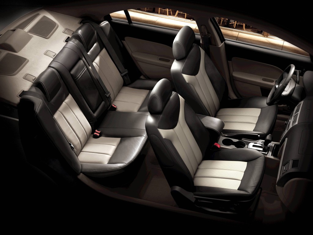 Mercury Milan photo 18