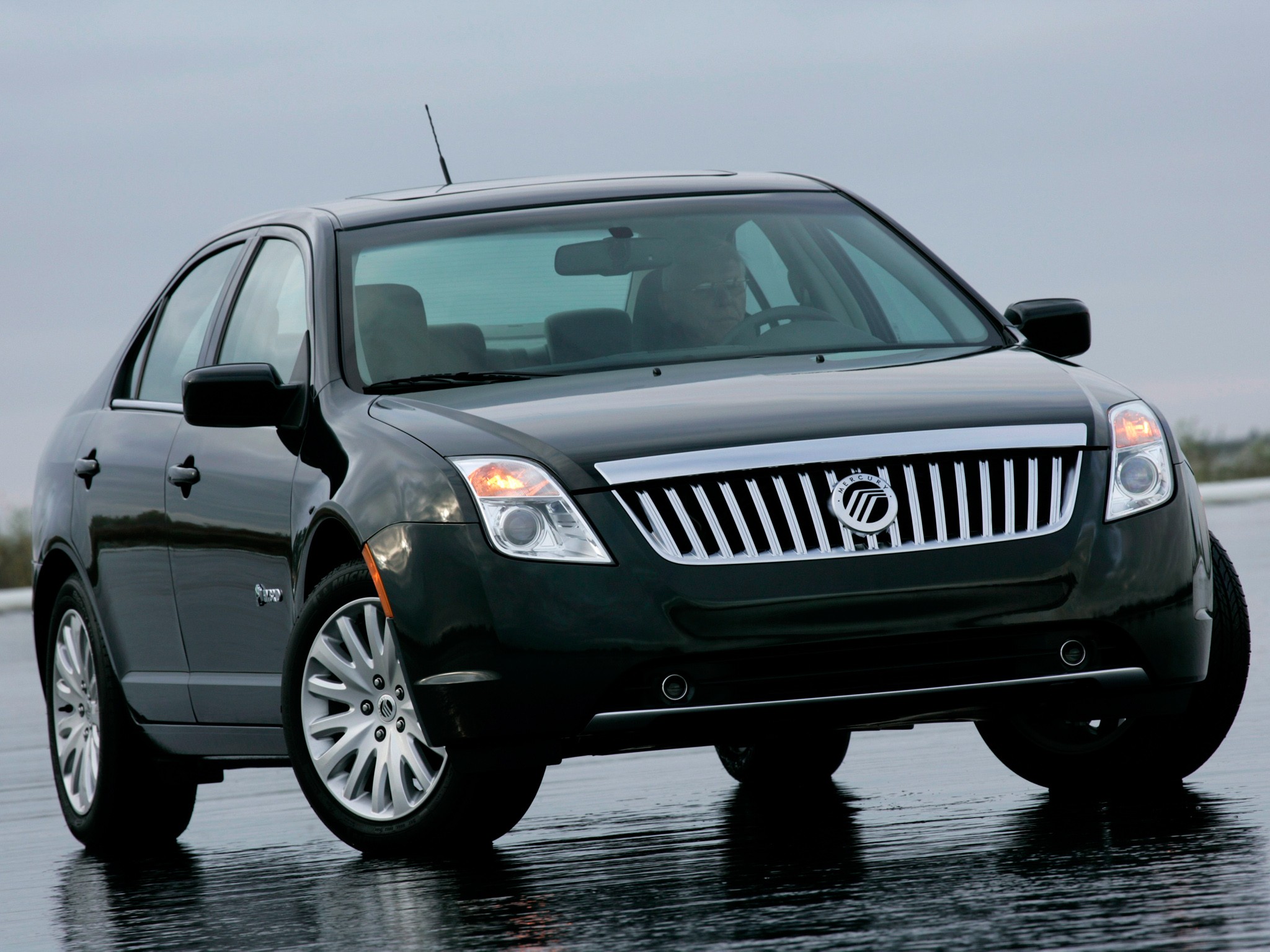 Mercury Milan photo 11