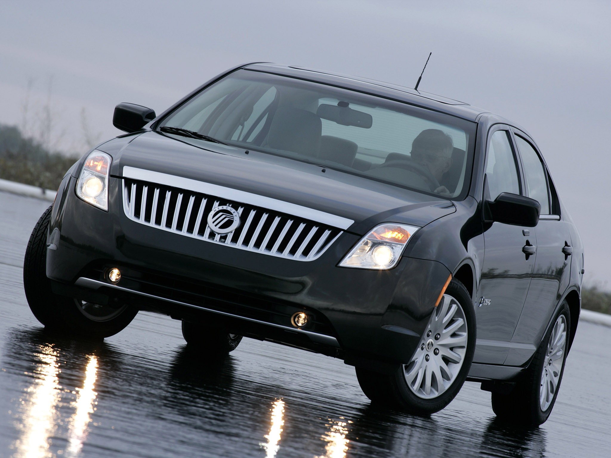 Mercury Milan photo 23