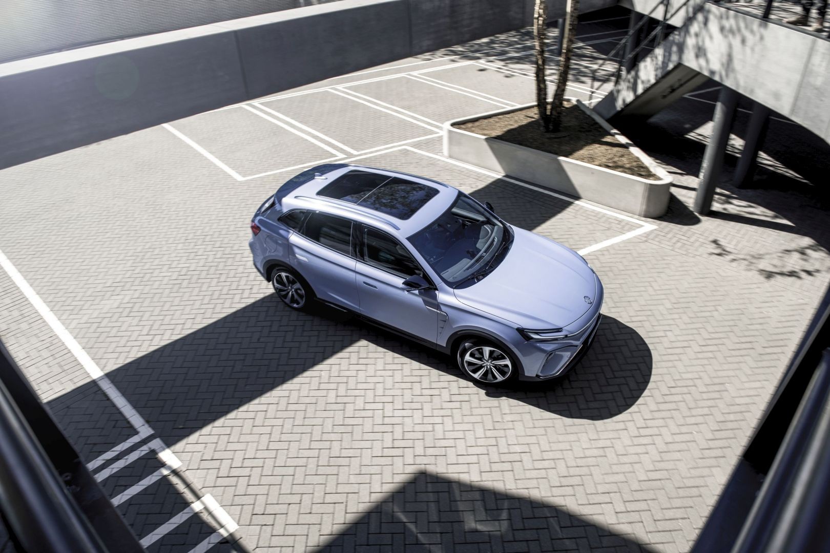 Mg Marvel R photo 34