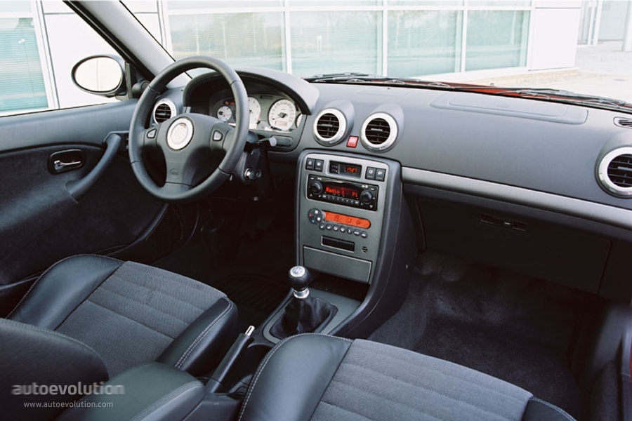 Mg Zs Hatchback photo 3