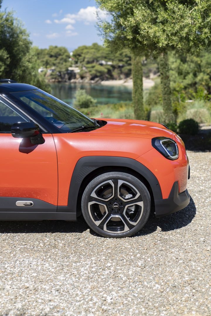 Mini Aceman photo 101