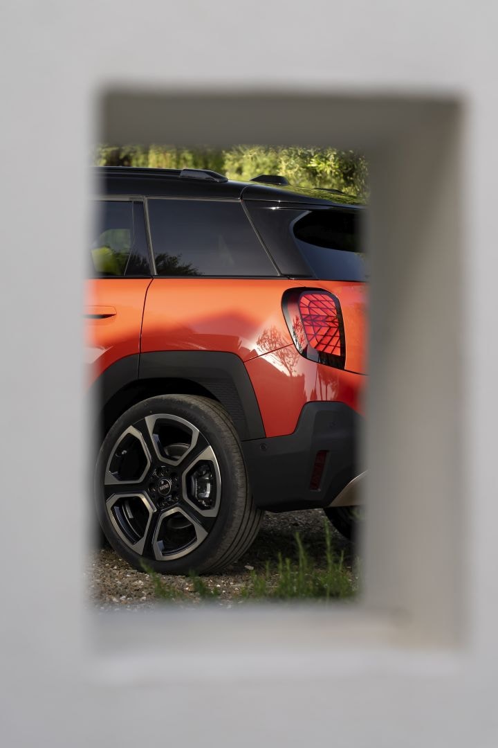 Mini Aceman photo 102