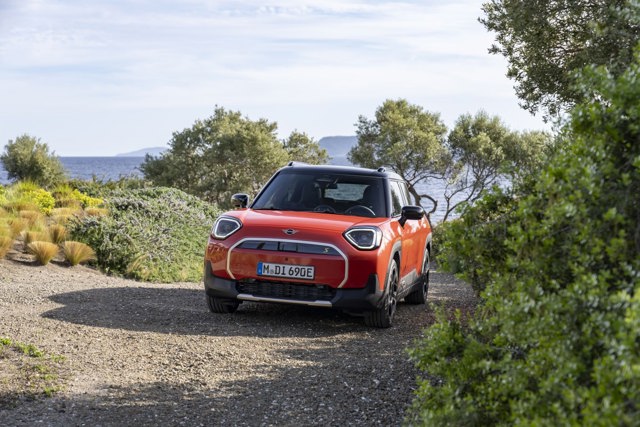 Mini Aceman photo 47