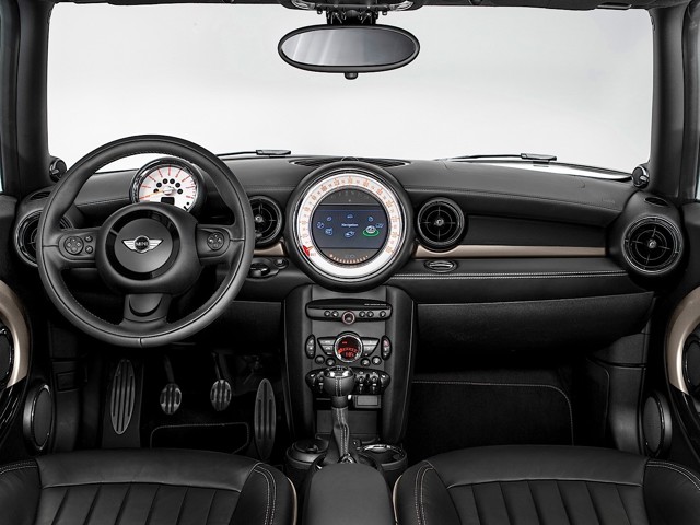 Mini Clubman photo 86