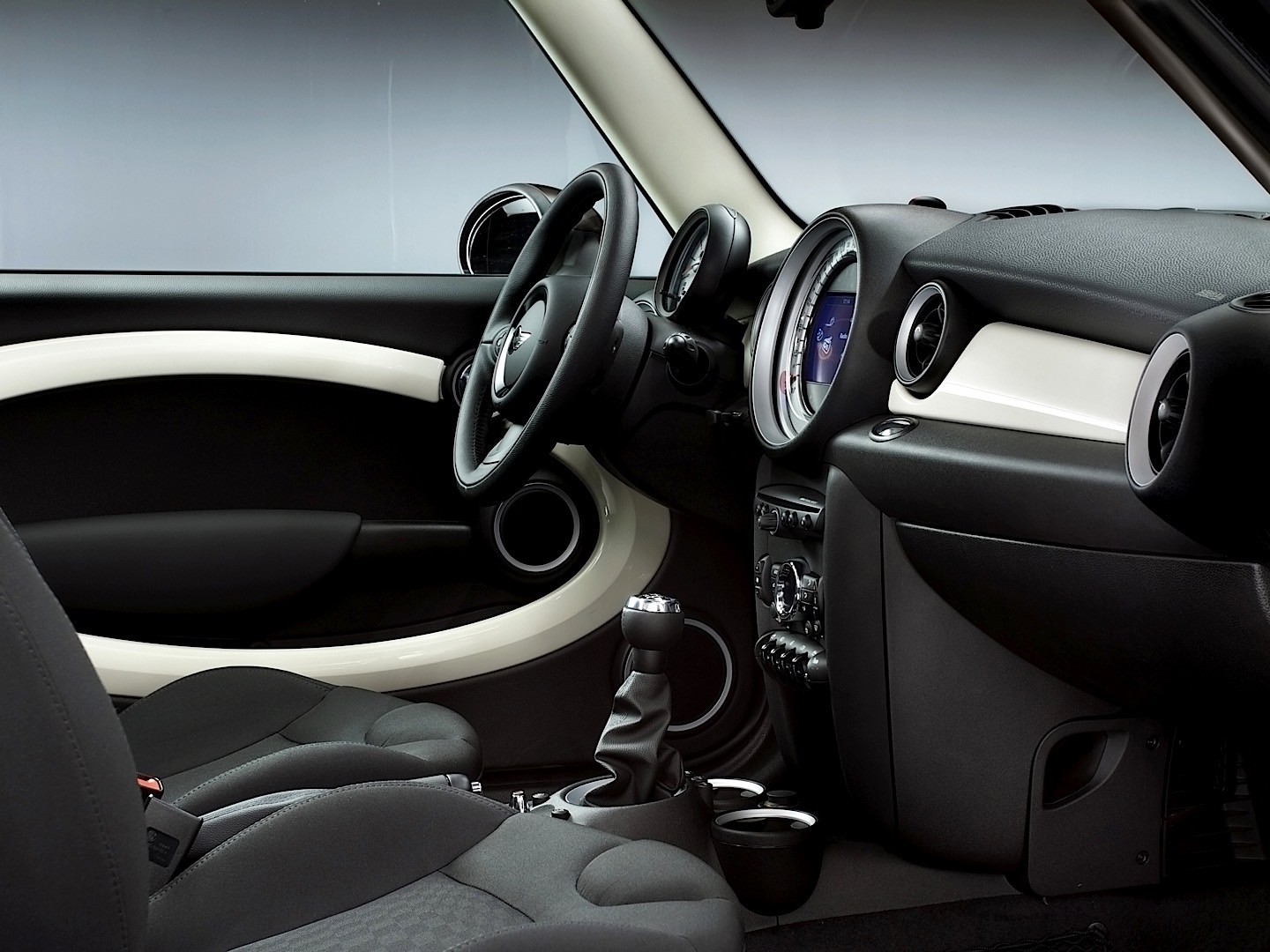 Mini Clubman photo 87