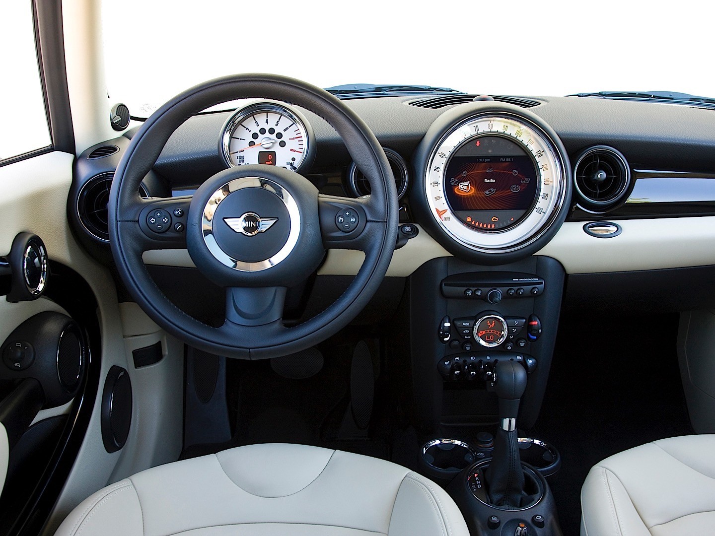 Mini Clubman photo 92