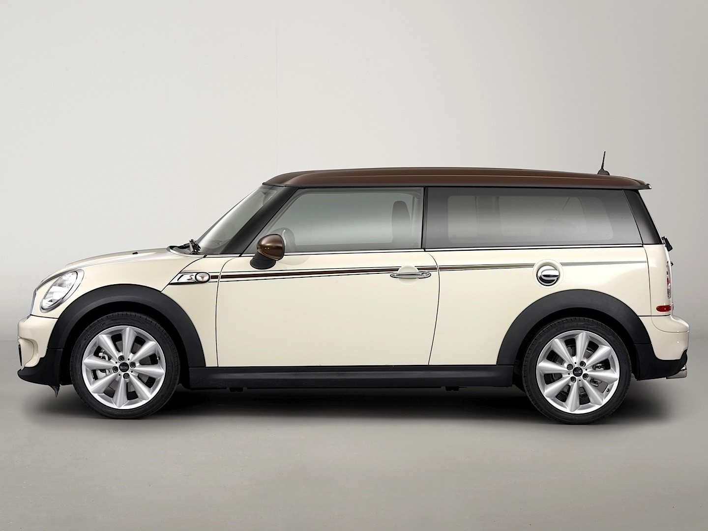 Mini Clubman photo 25