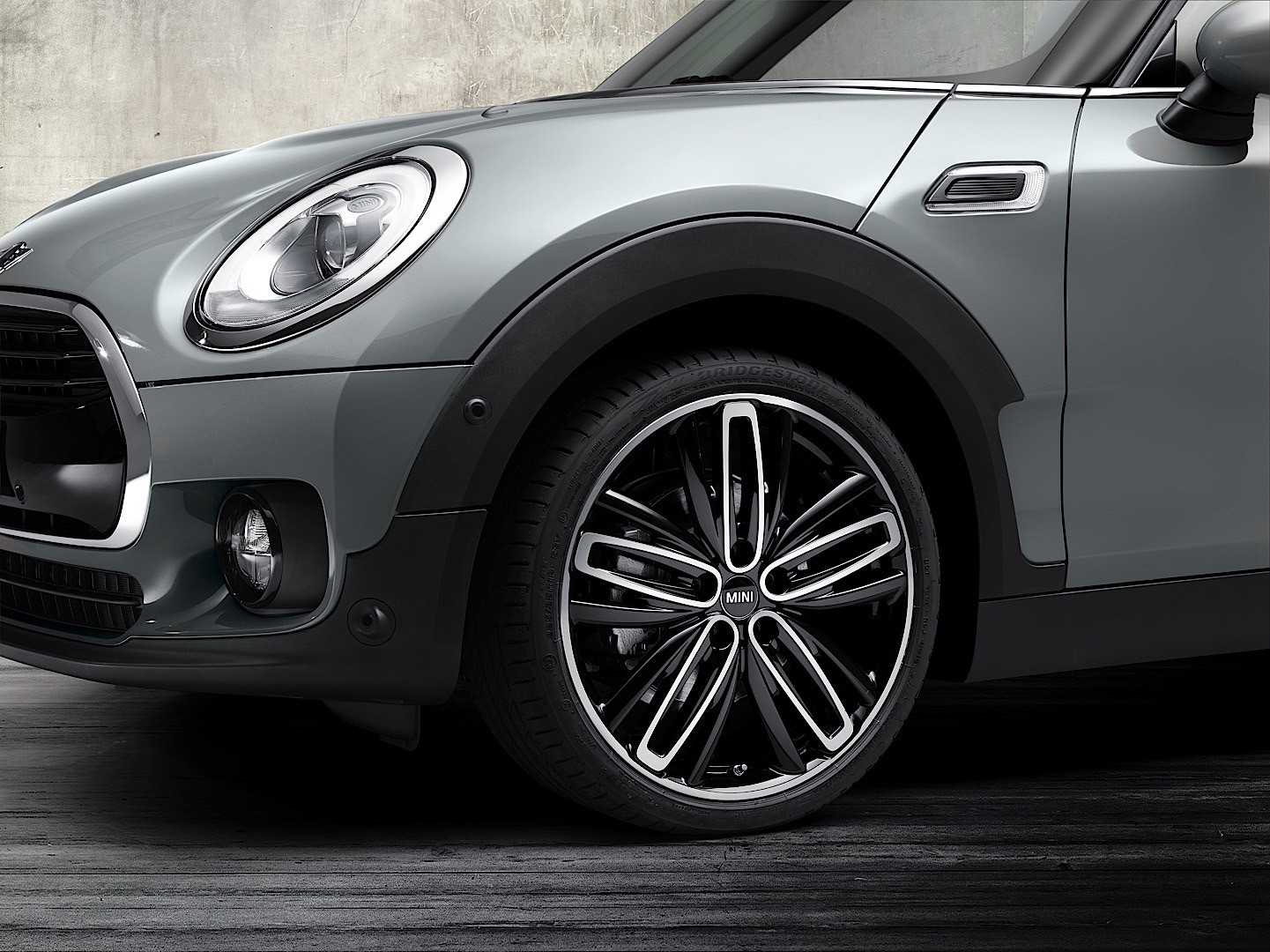 Mini Clubman photo 92