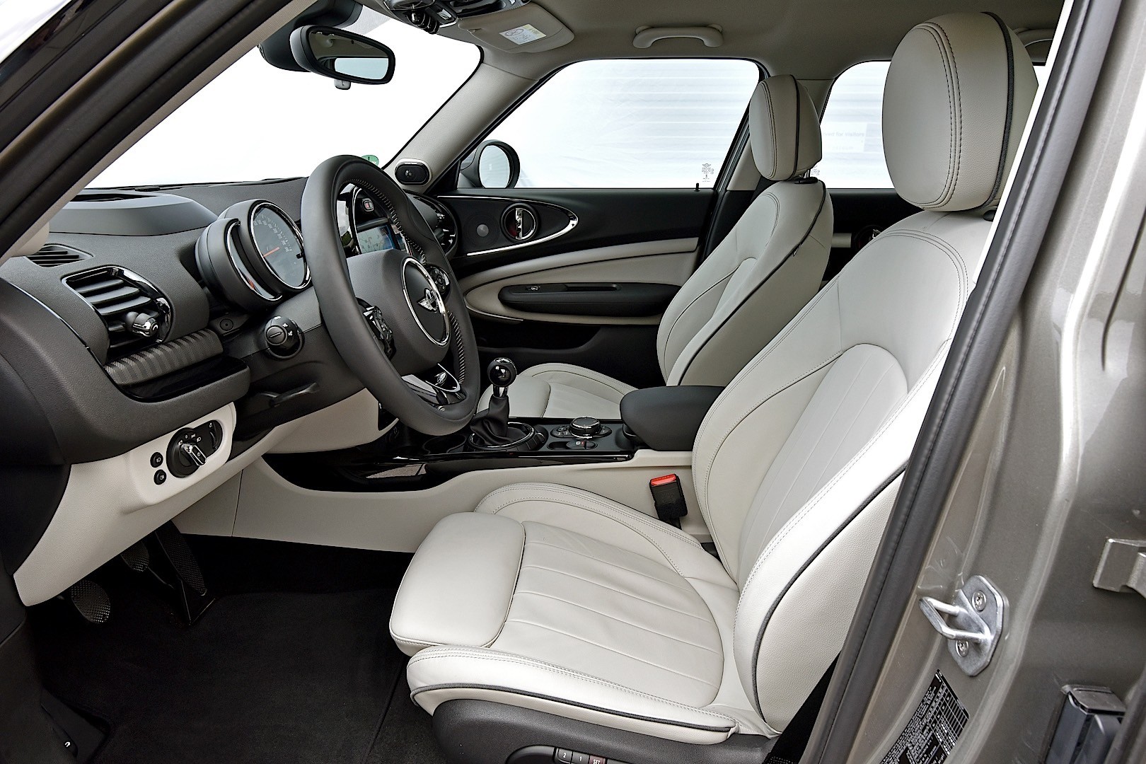 Mini Clubman photo 237