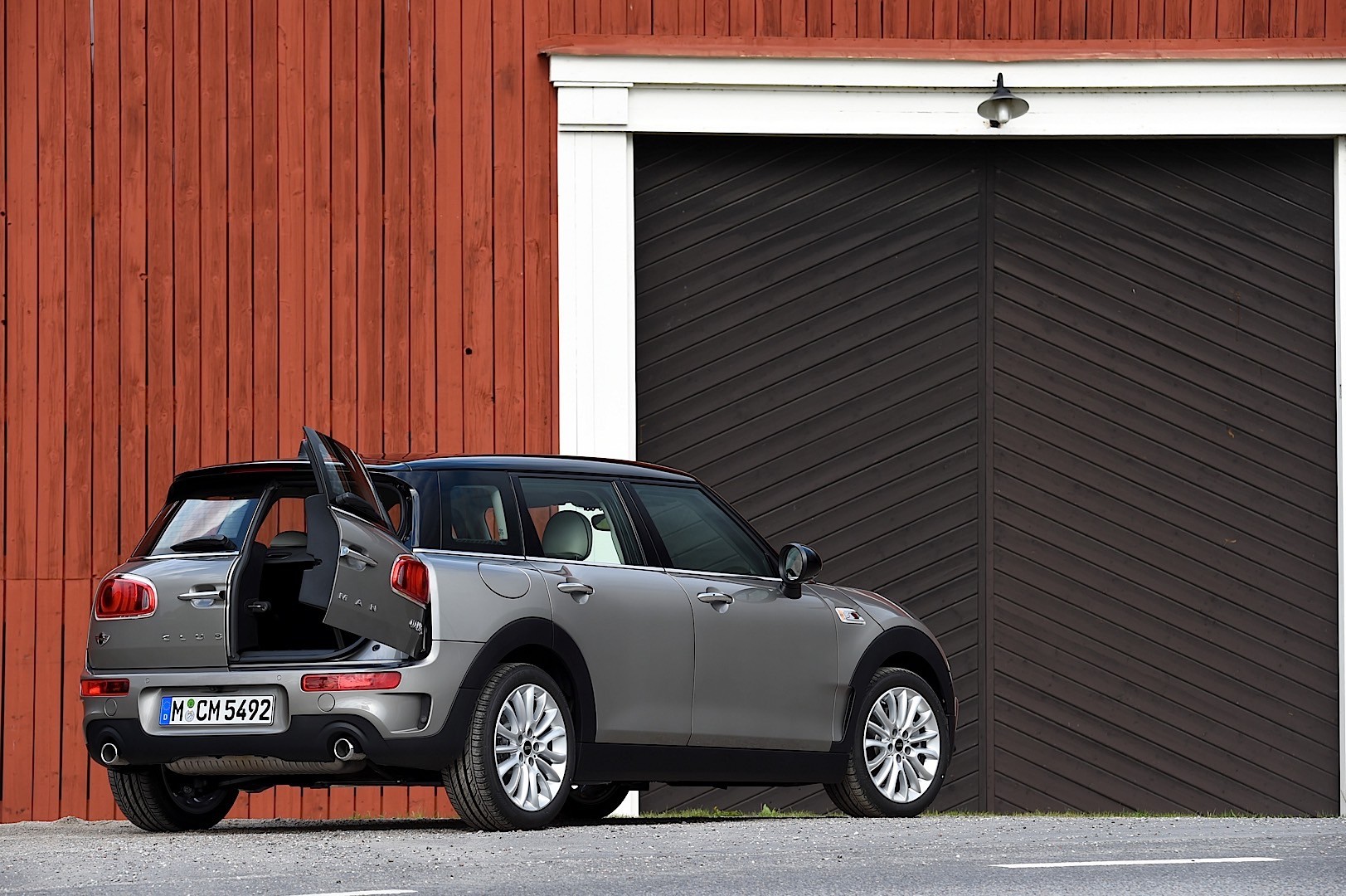 Mini Clubman photo 125