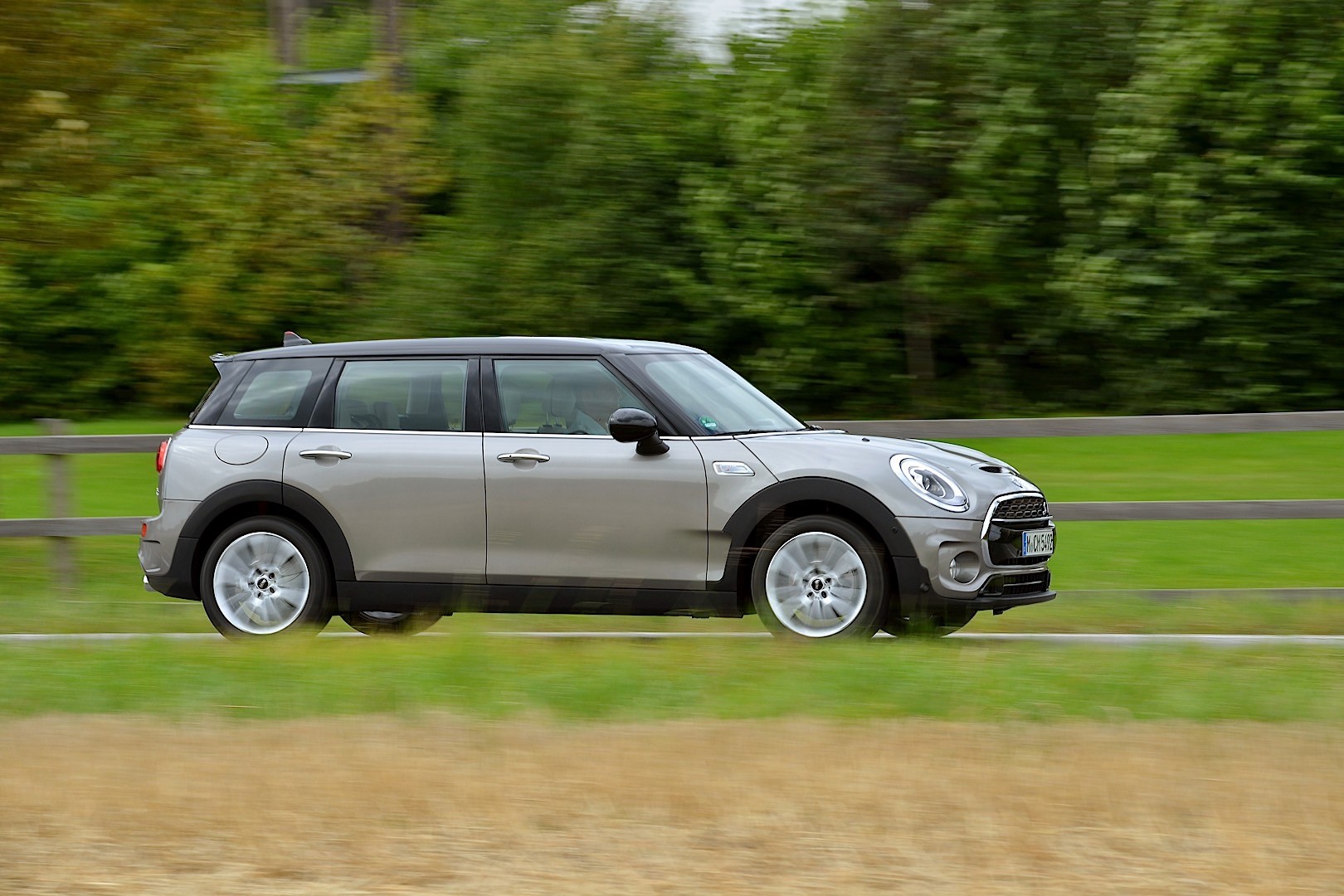 Mini Clubman photo 144