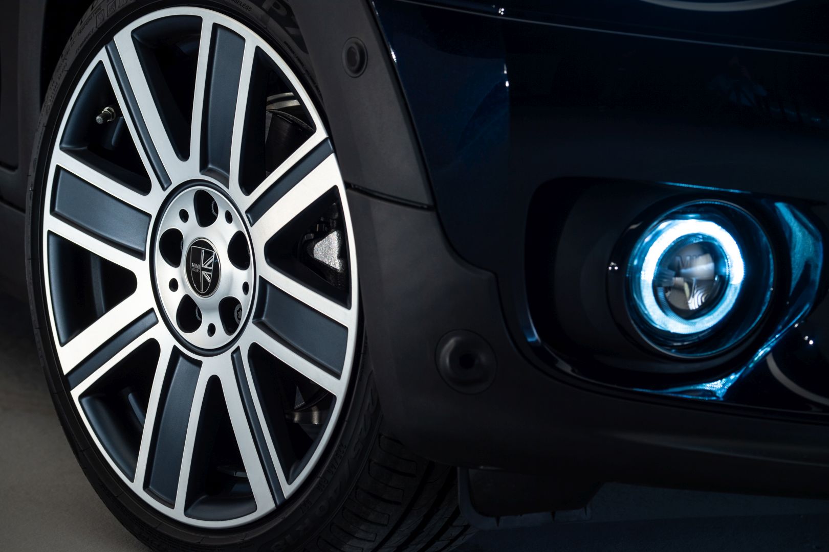 Mini Clubman photo 145