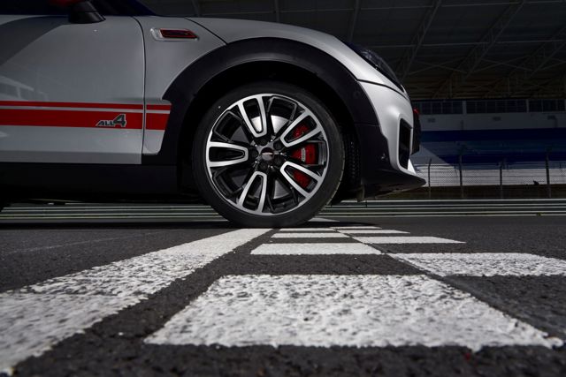 Mini Clubman photo 210