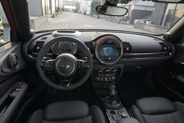 Mini Clubman photo 225
