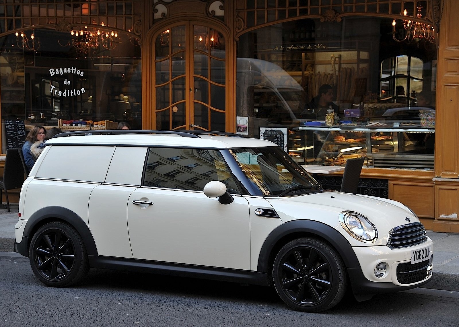 Mini Clubvan photo 2