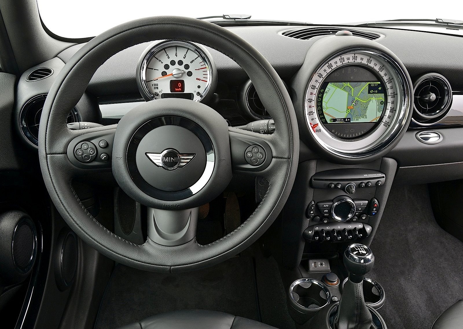 Mini Clubvan photo 59