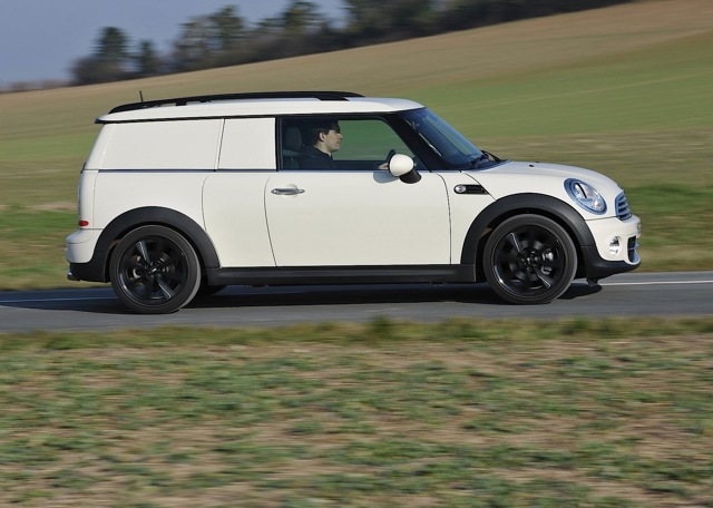 Mini Clubvan photo 11
