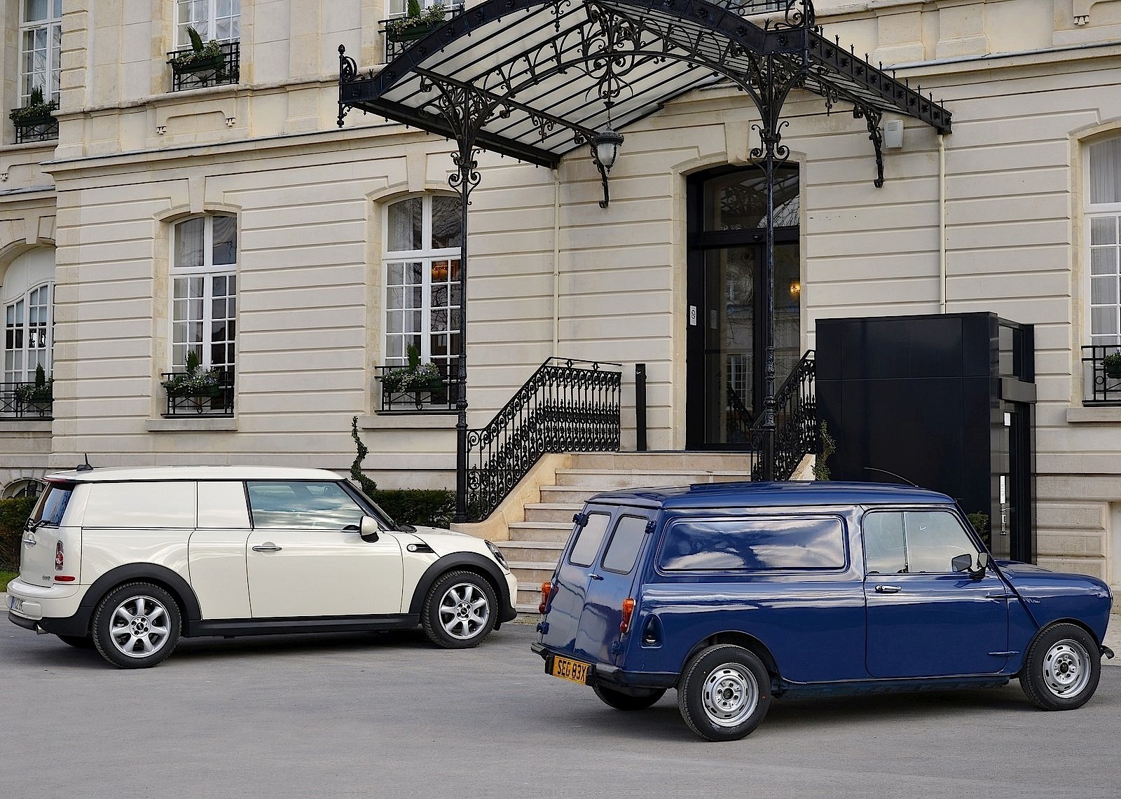 Mini Clubvan photo 18