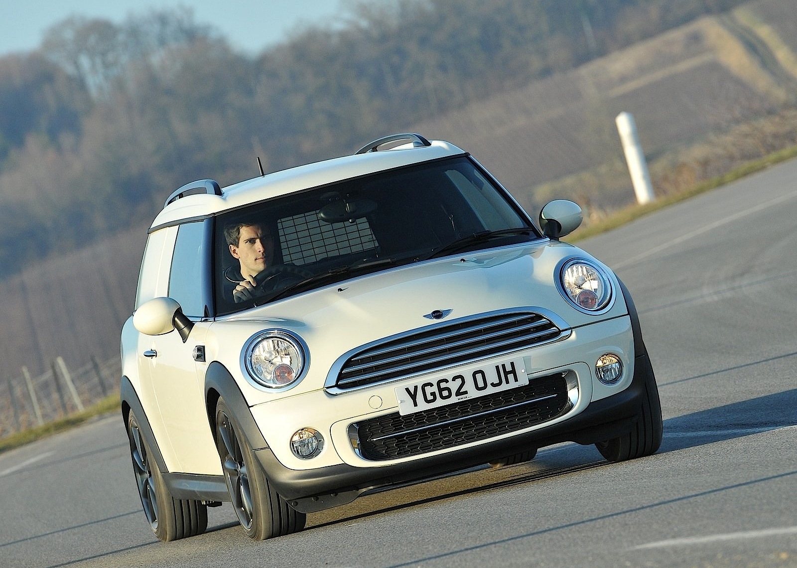 Mini Clubvan photo 25