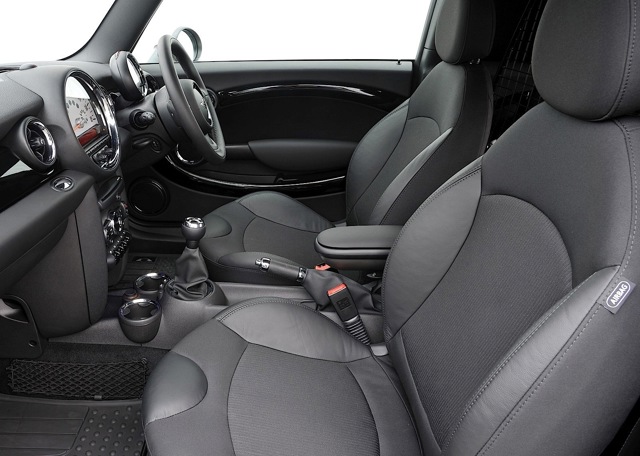 Mini Clubvan photo 62