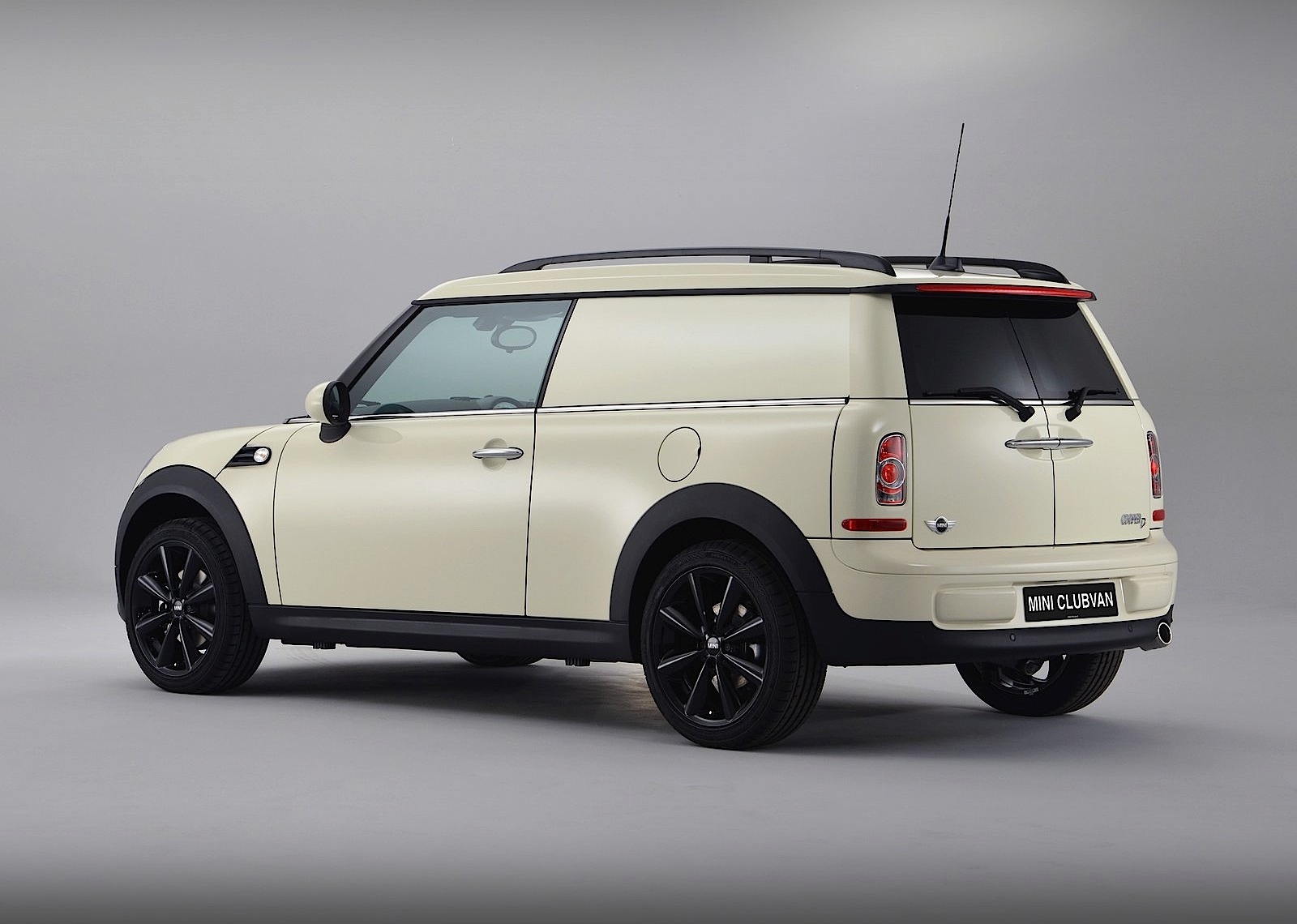 Mini Clubvan photo 54