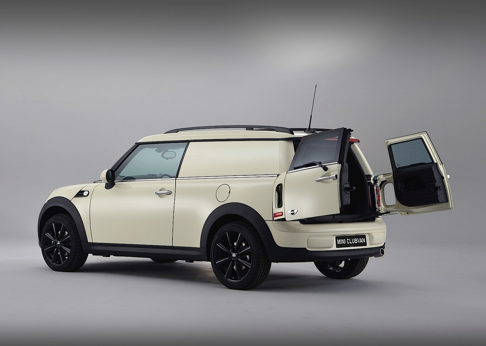 Mini Clubvan photo 55