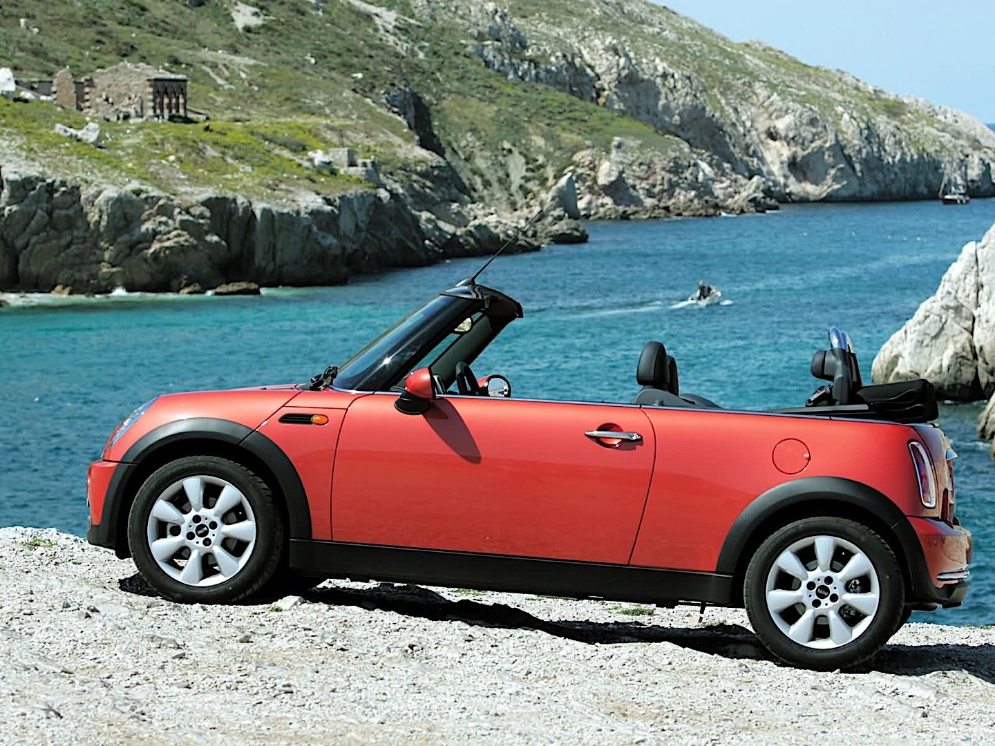 Mini Convertible photo 6