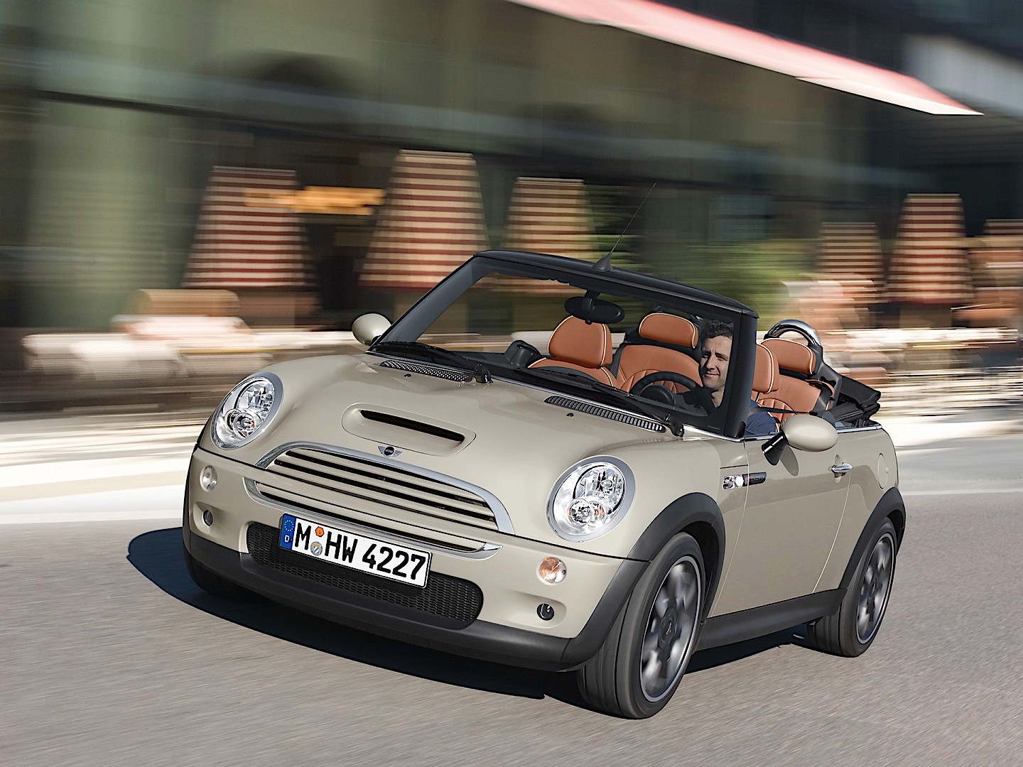 Mini Convertible photo 10