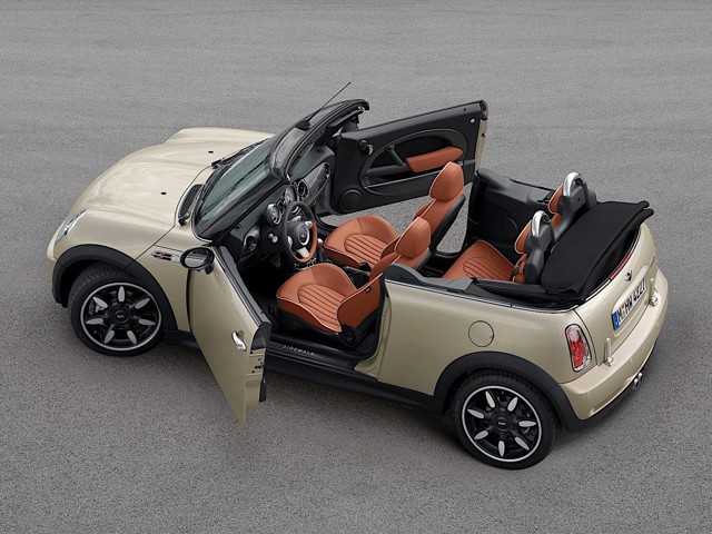 Mini Convertible photo 28