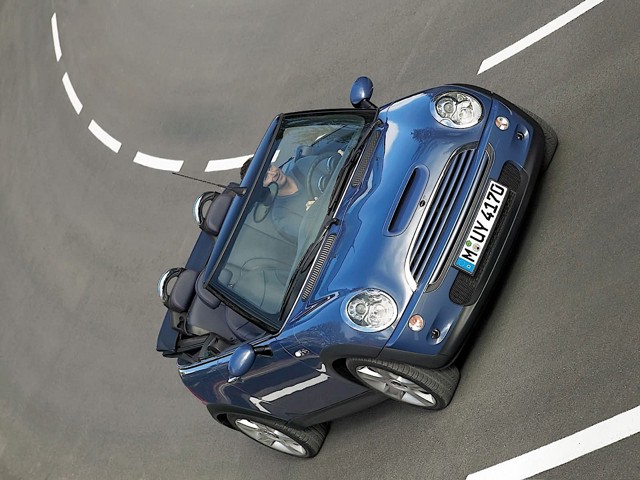 Mini Convertible photo 31