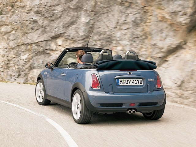Mini Convertible photo 40