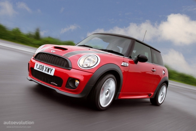 Mini Convertible photo 29