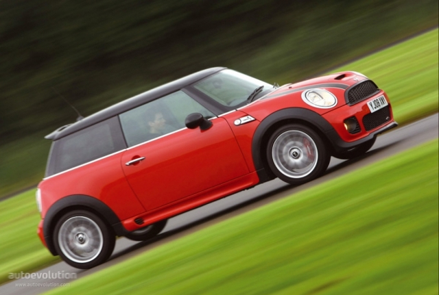 Mini Convertible photo 31