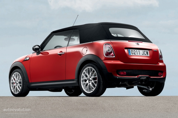 Mini Convertible photo 35