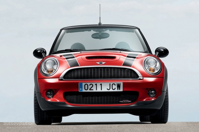 Mini Convertible photo 36