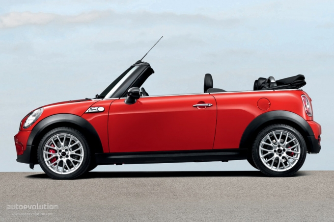 Mini Convertible photo 37