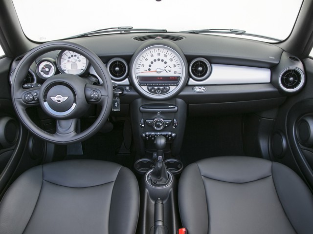Mini Convertible photo 93